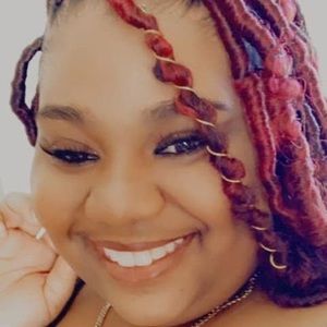 Meet your Posher, Treyana